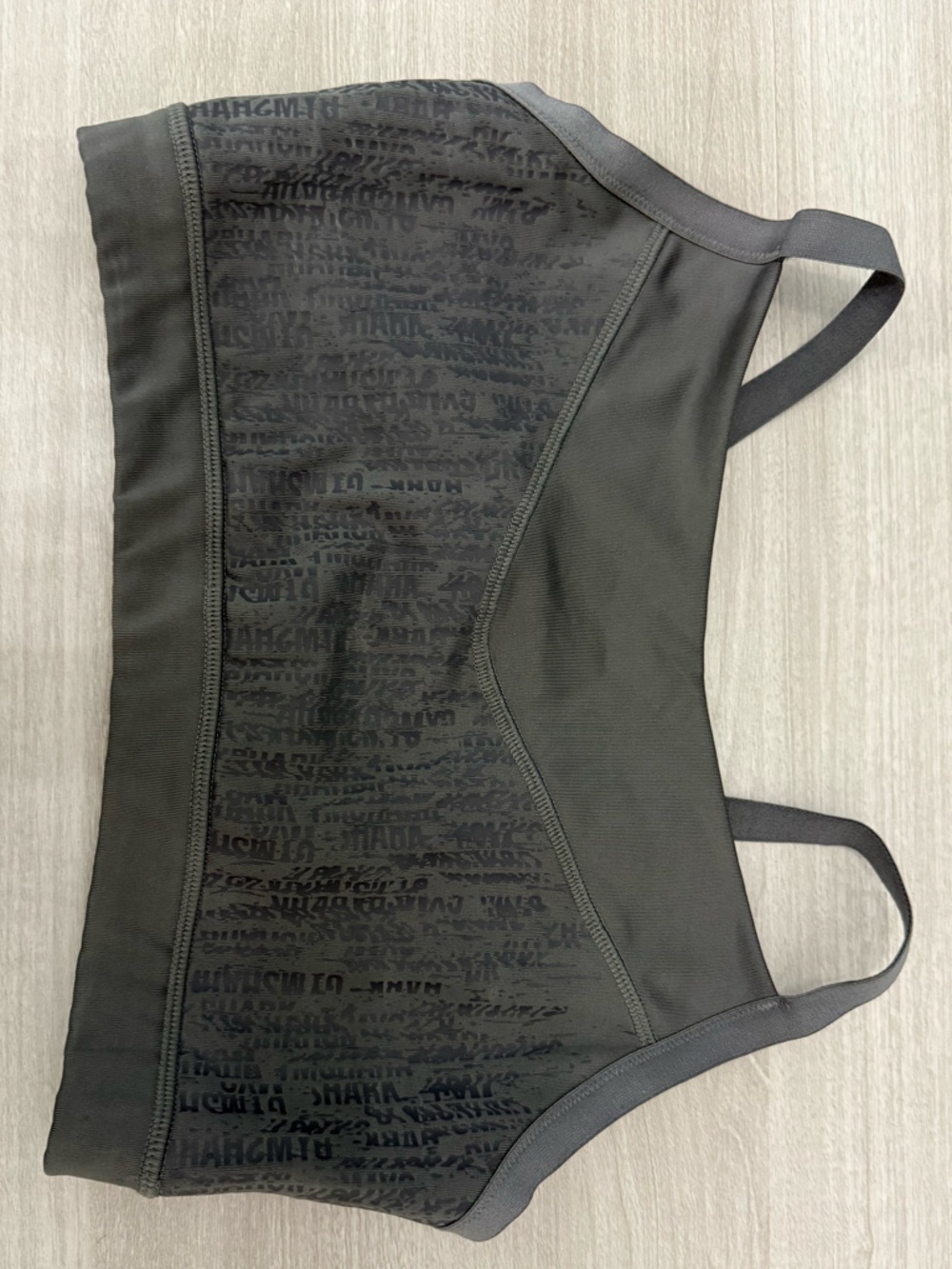 Gymshark Gray Athletic sports Bra Sz M best fits Sz S - Picture 3 of 6